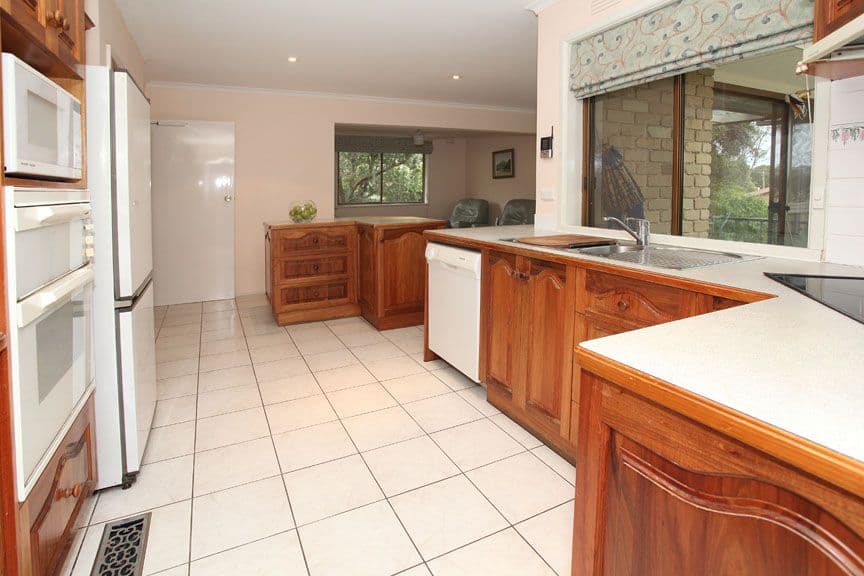 23 Tullimbar Circuit, VERMONT SOUTH VIC 3133, Vermont South - Thumbnail 2