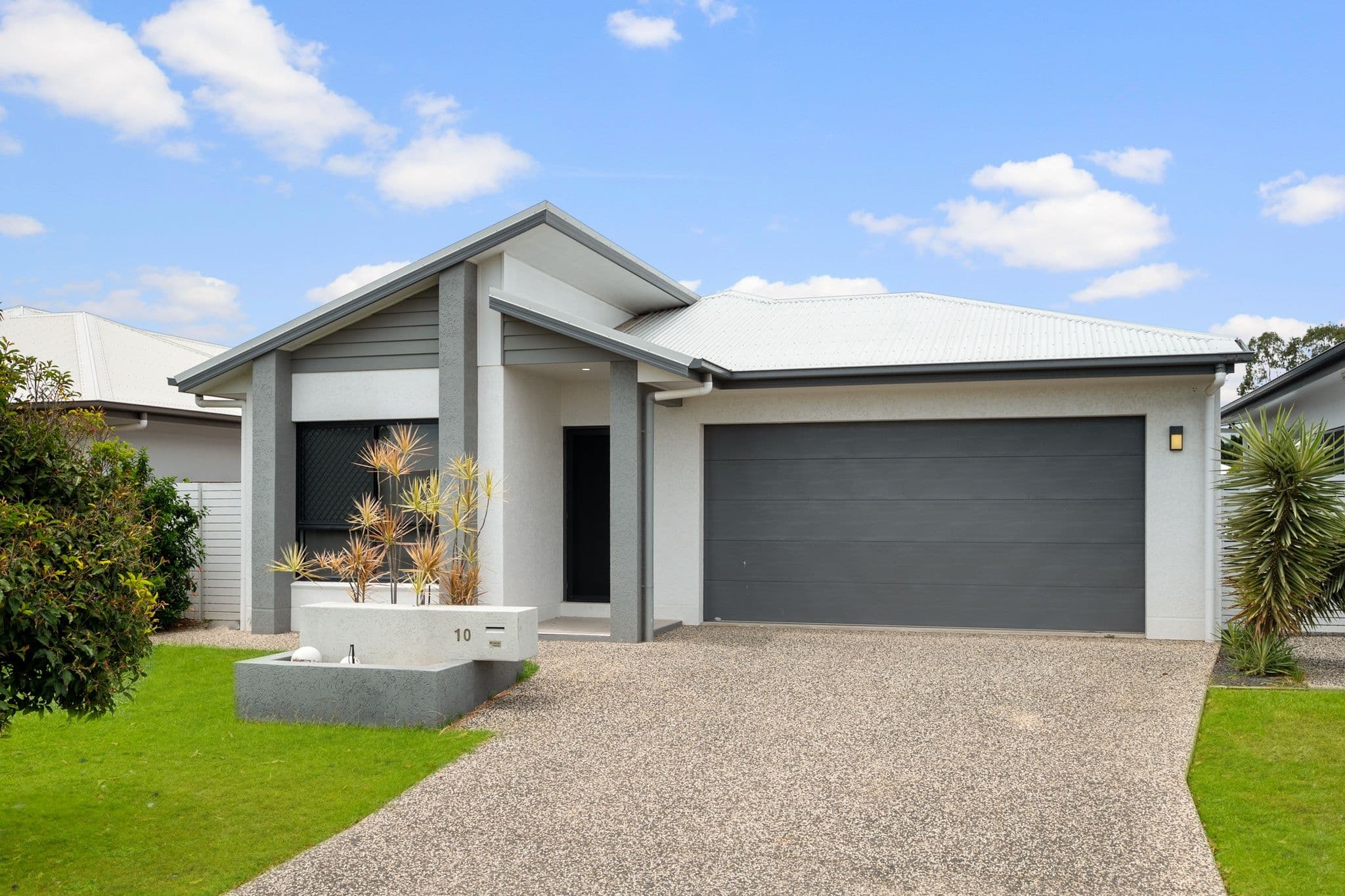 10 Stableford Grove, Rosslea QLD 4812, Rosslea - Image 1