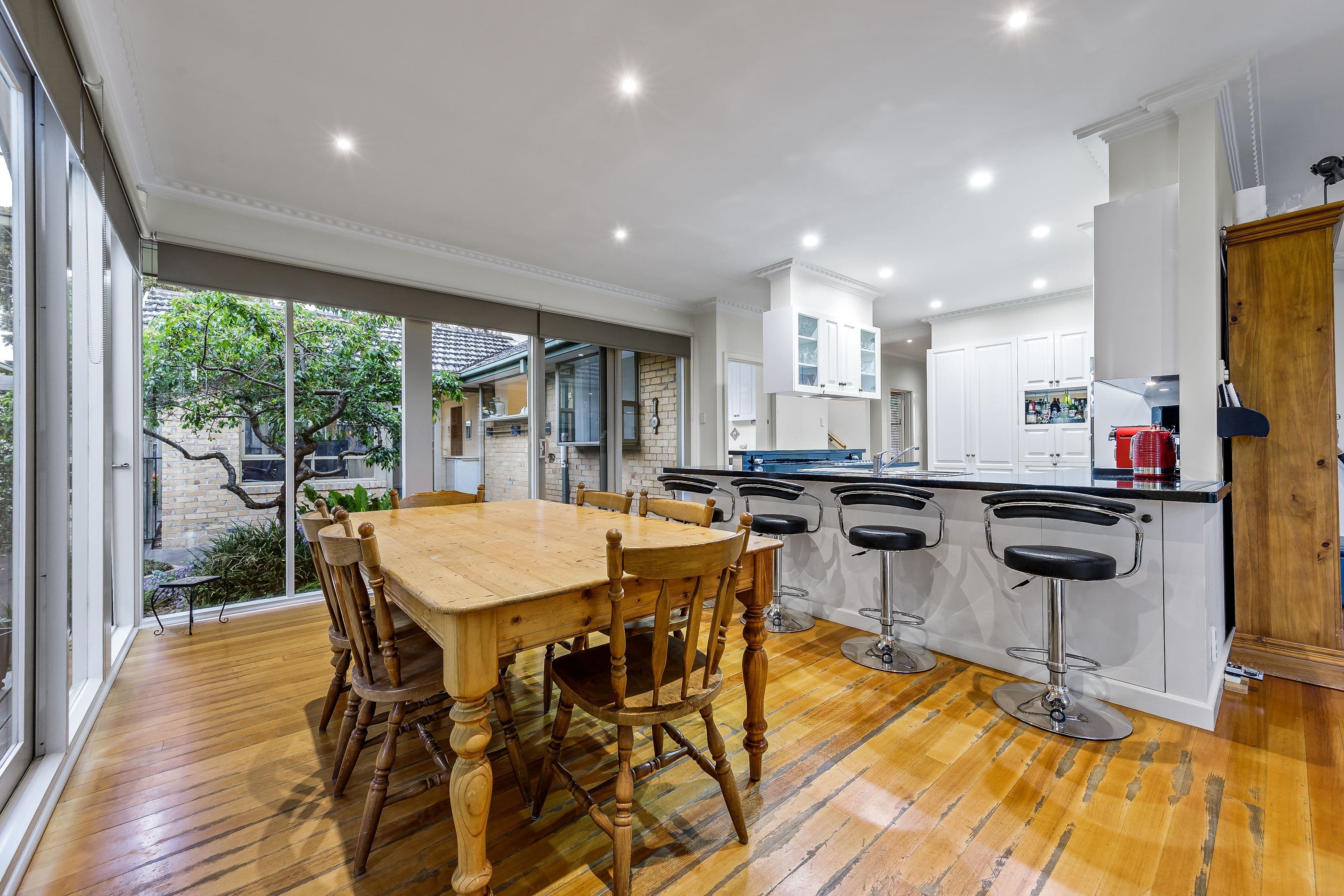 24 Coronation Street, Mount Waverley VIC 3149, Mount Waverley - Thumbnail 6