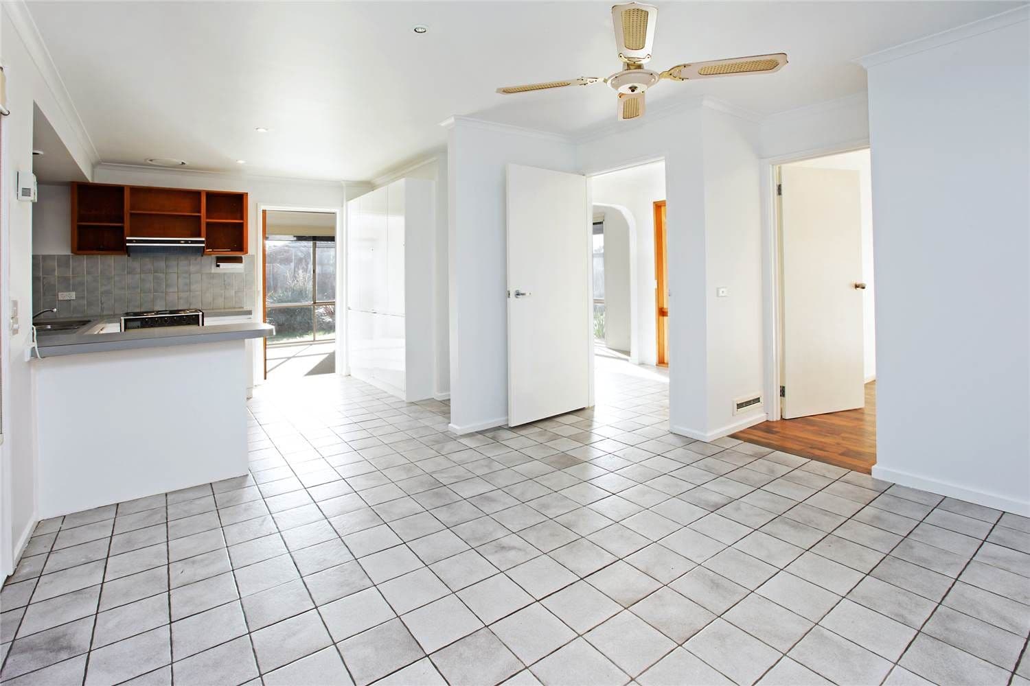 5 Korakin Court, BELL PARK VIC 3215, Bell Park - Thumbnail 5