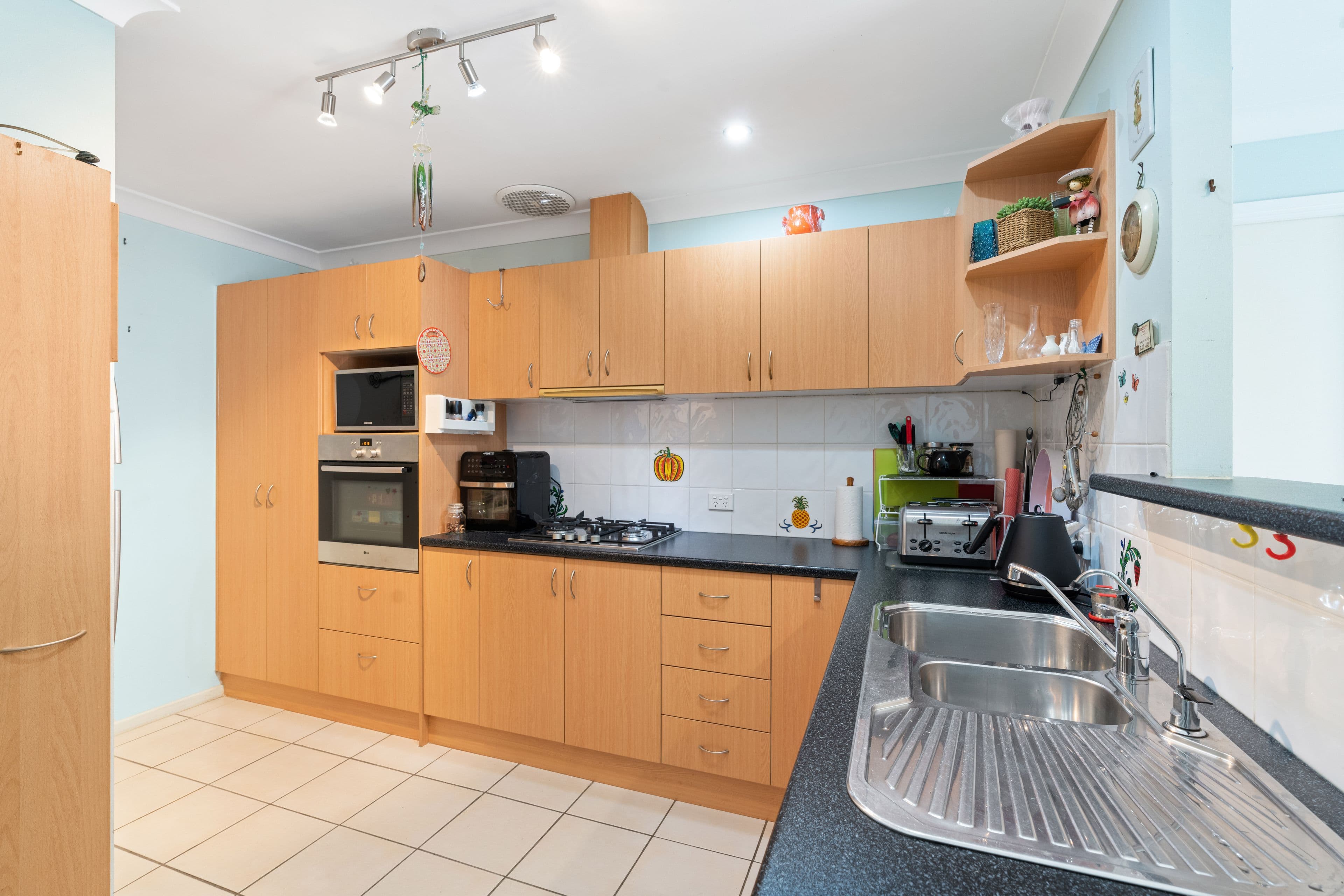 7 Gowan Court, Kallangur QLD 4503, Kallangur - Thumbnail 2