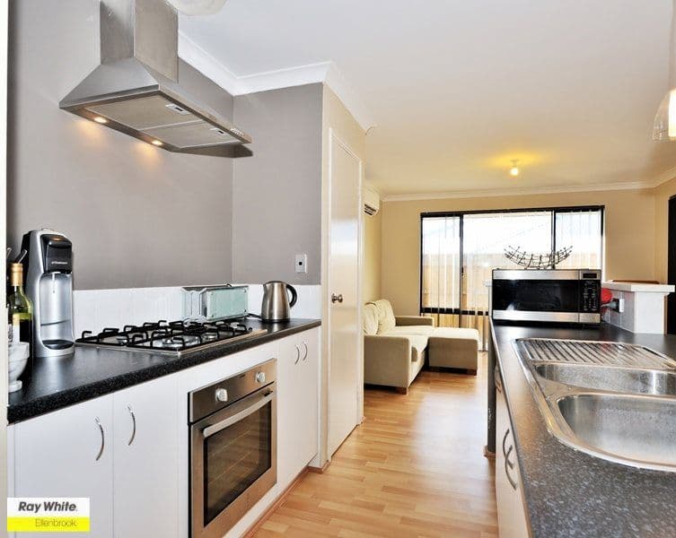 122 Westgrove Drive, ELLENBROOK WA 6069, Ellenbrook - Thumbnail 2