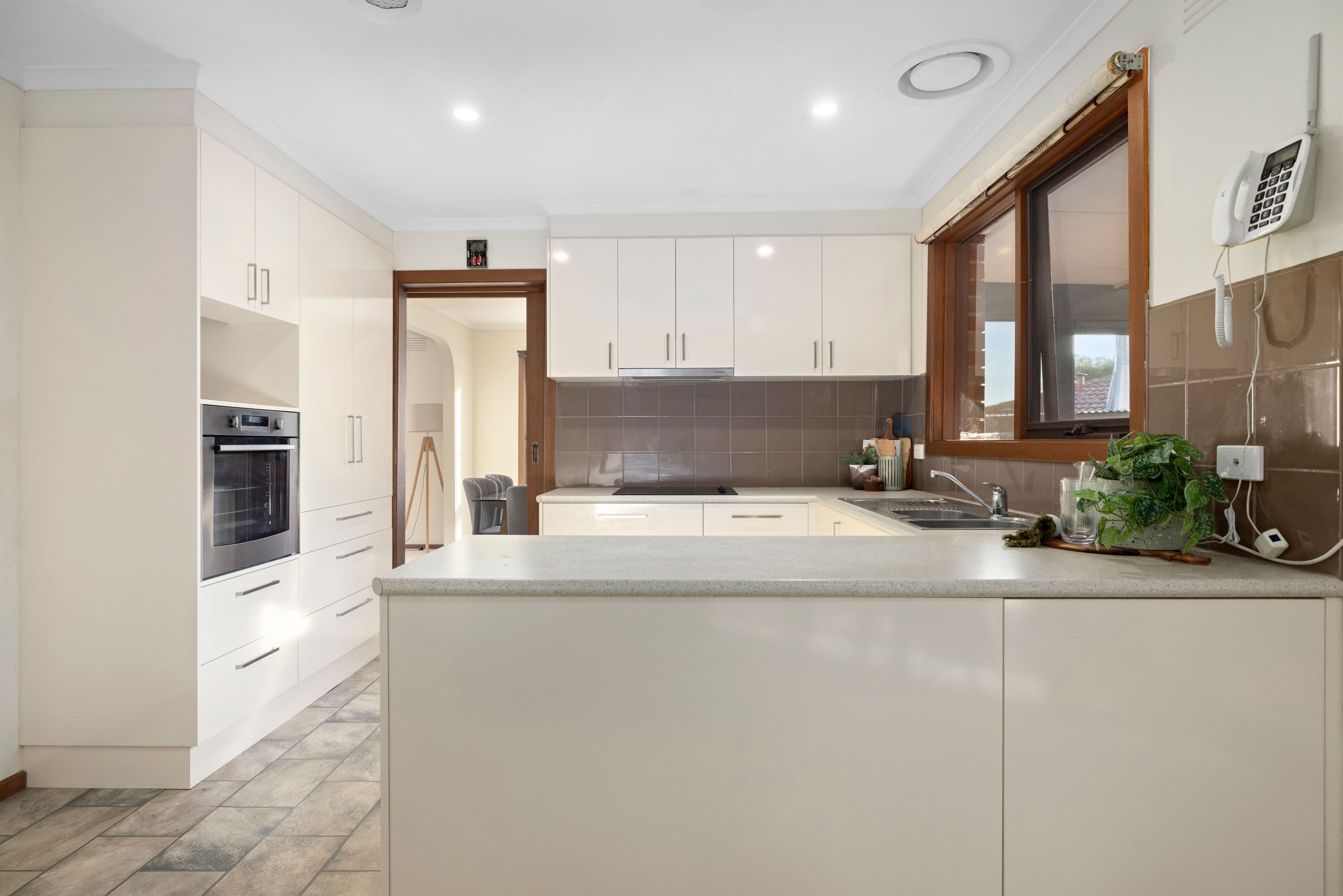 4 Taverner Court, Scoresby VIC 3179, Scoresby - Thumbnail 6