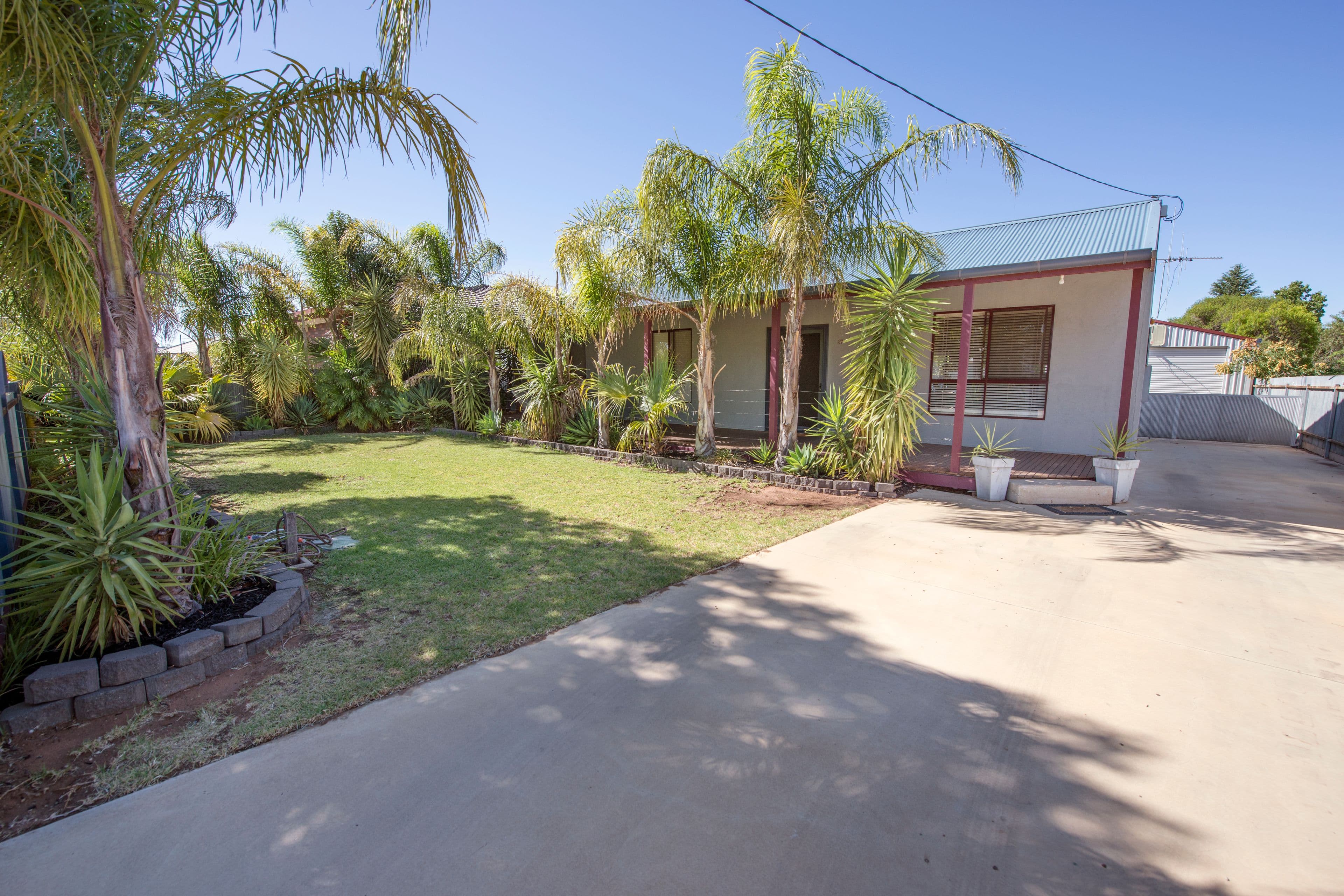 37 Donnington Street, Swan Hill VIC 3585, Swan Hill - Image 1