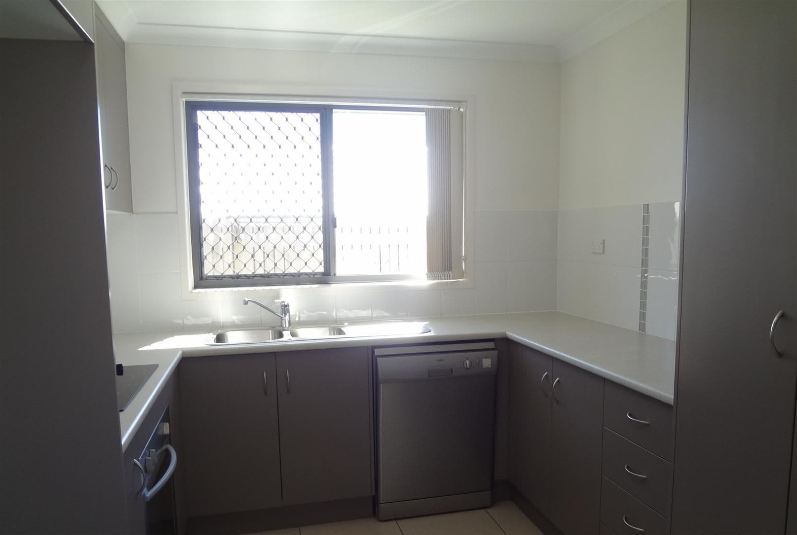 7 Brady Place, GRACEMERE QLD 4702, Gracemere - Thumbnail 3