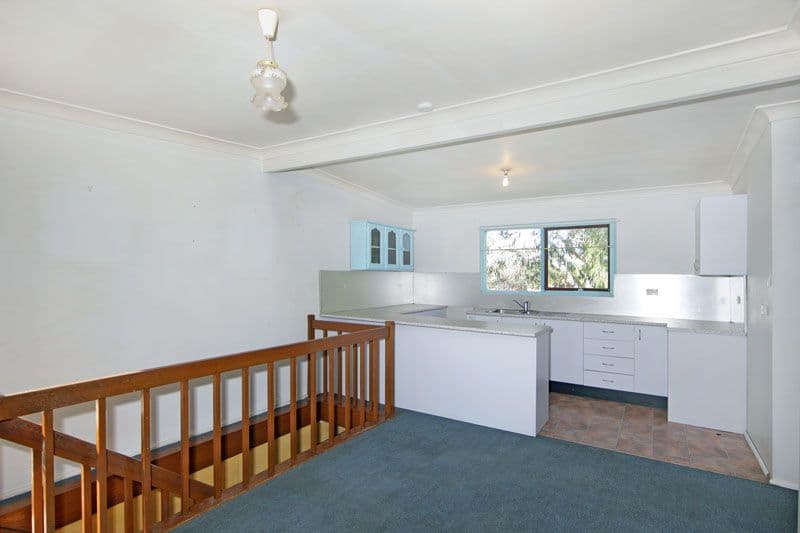 3 Mawson Drive, KILLARNEY VALE NSW 2261, Killarney Vale - Thumbnail 4