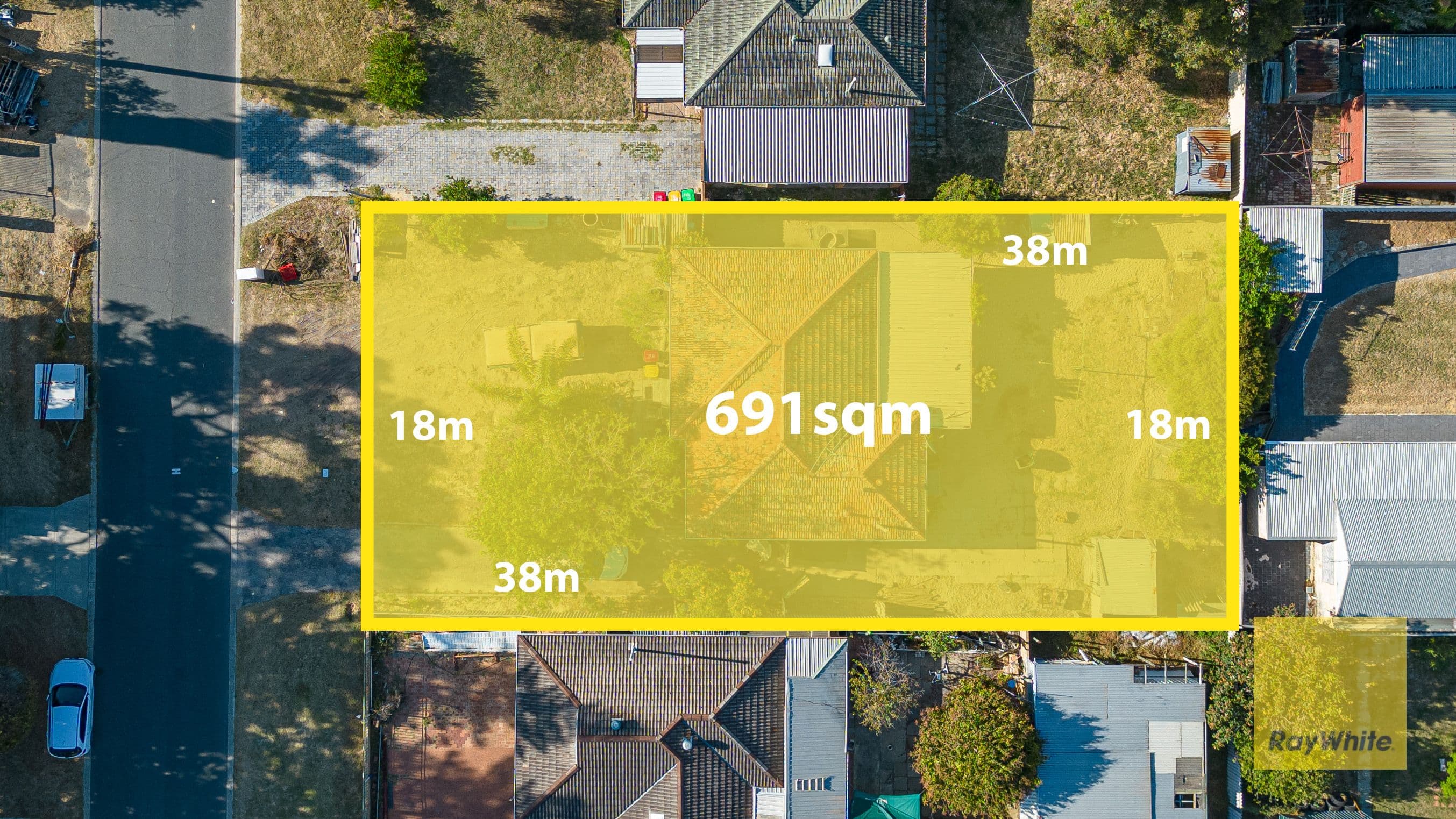 28 Meakers Way, Girrawheen WA 6064, Girrawheen - Thumbnail 3