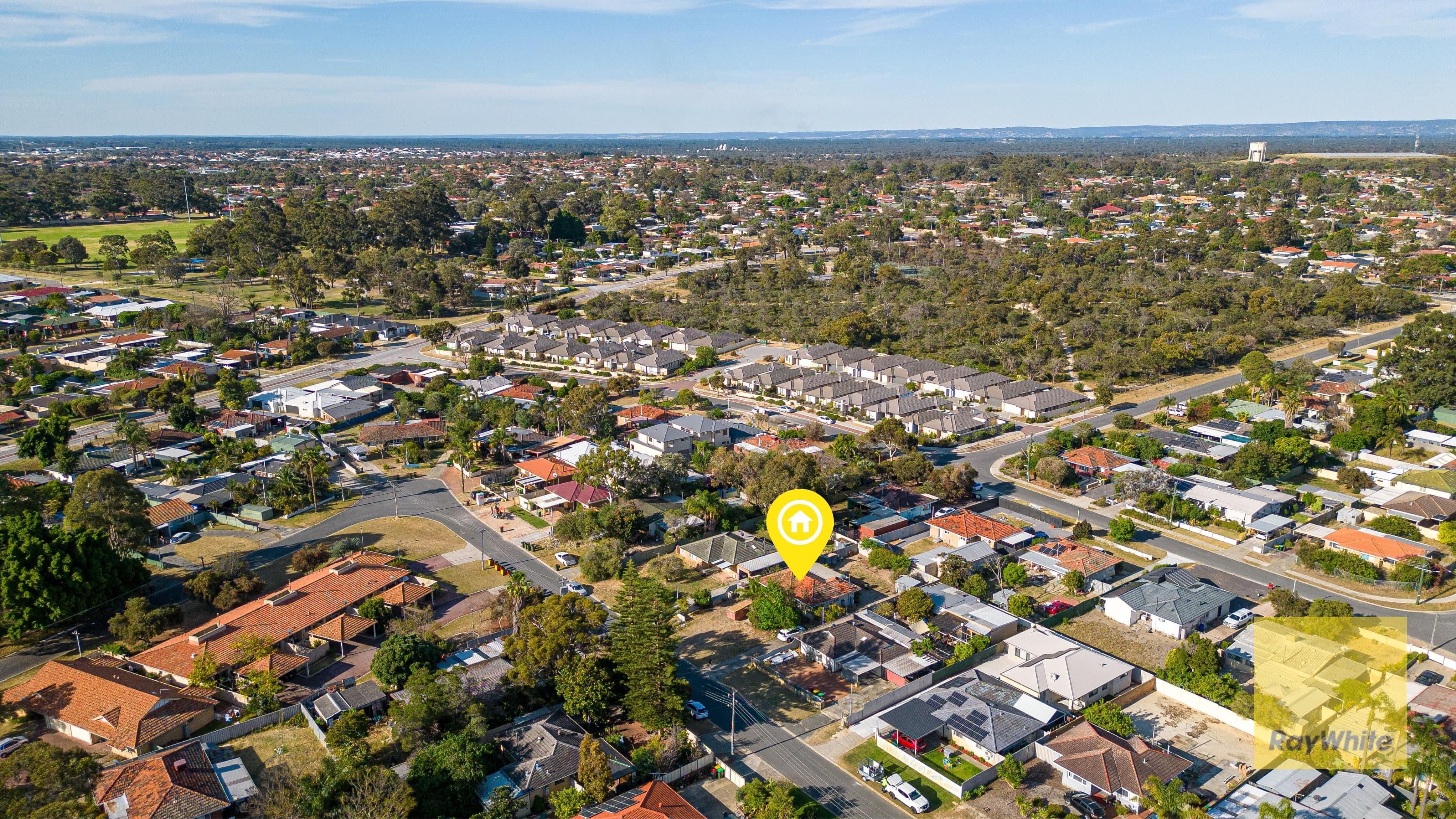 28 Meakers Way, Girrawheen WA 6064, Girrawheen - Thumbnail 7