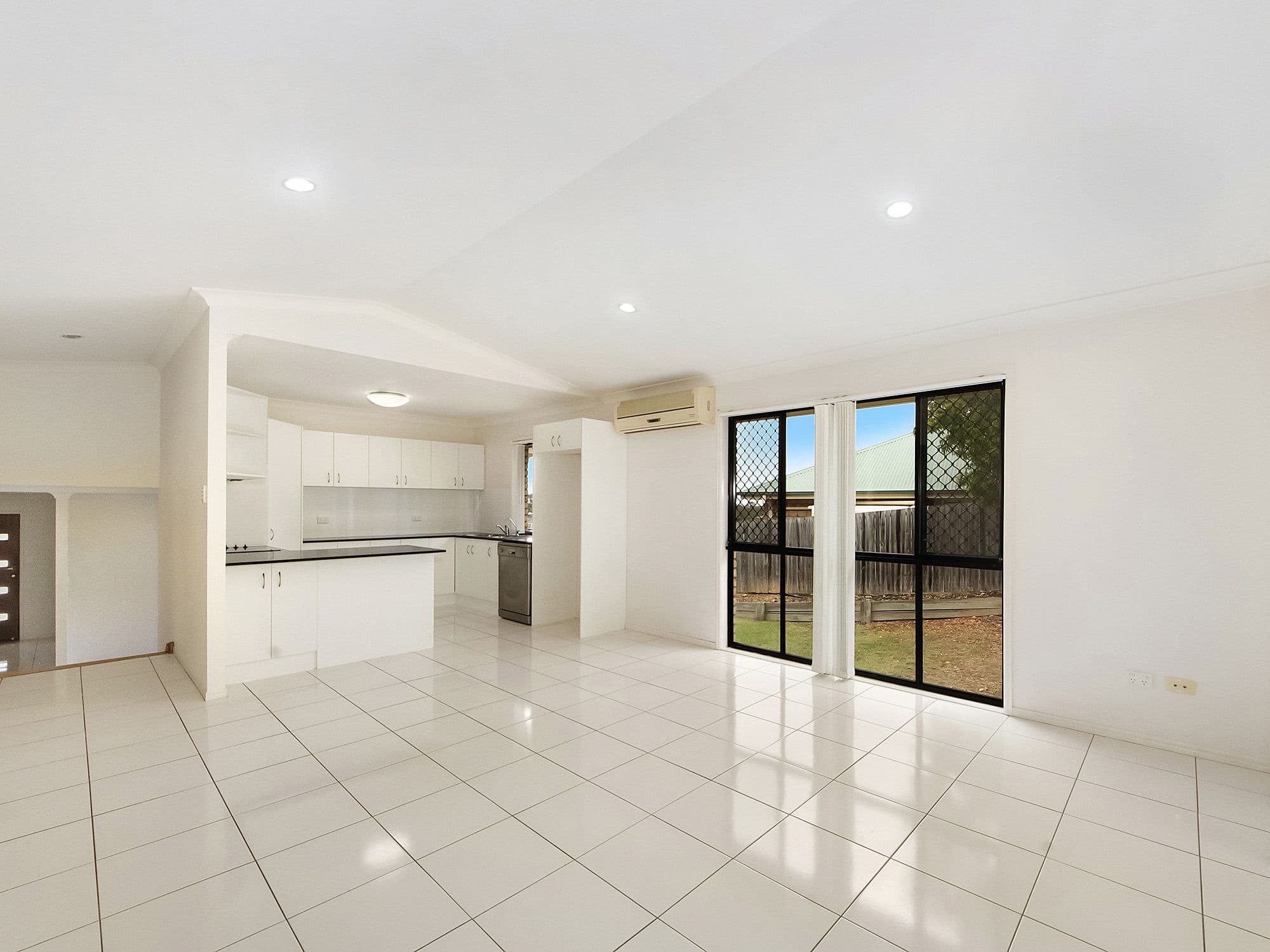7 Mungana Drive, Upper Coomera QLD 4209, Upper Coomera - Thumbnail 5