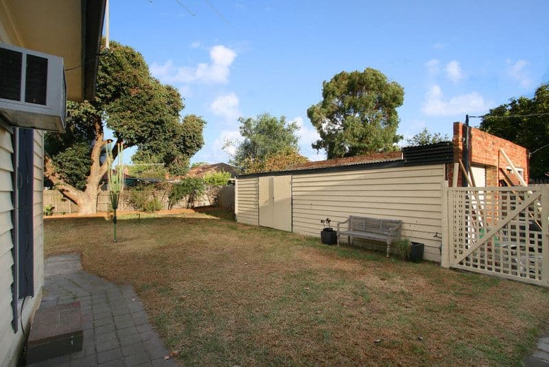 28 Cameron Avenue, OAKLEIGH SOUTH VIC 3167, Oakleigh South - Thumbnail 7