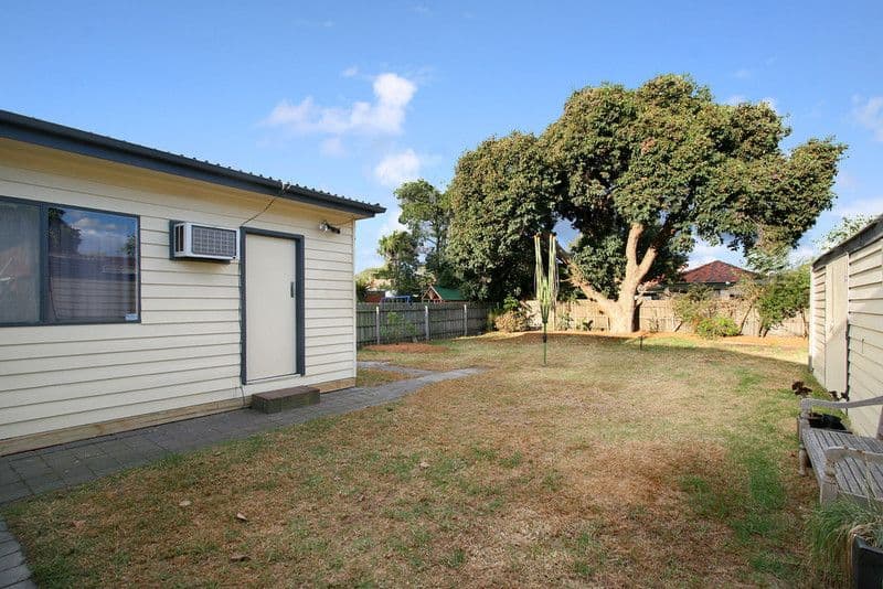 28 Cameron Avenue, OAKLEIGH SOUTH VIC 3167, Oakleigh South - Thumbnail 8