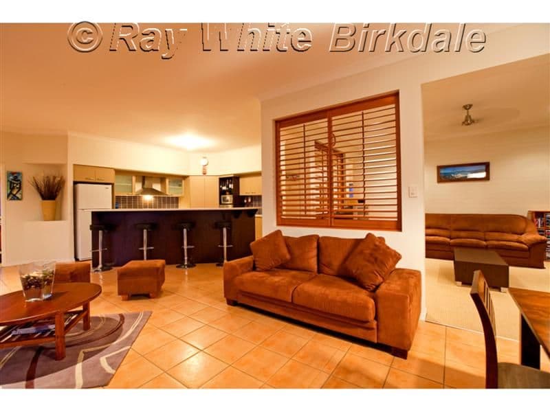 10 Pitman Place, REDLAND BAY QLD 4165, Redland Bay - Thumbnail 3