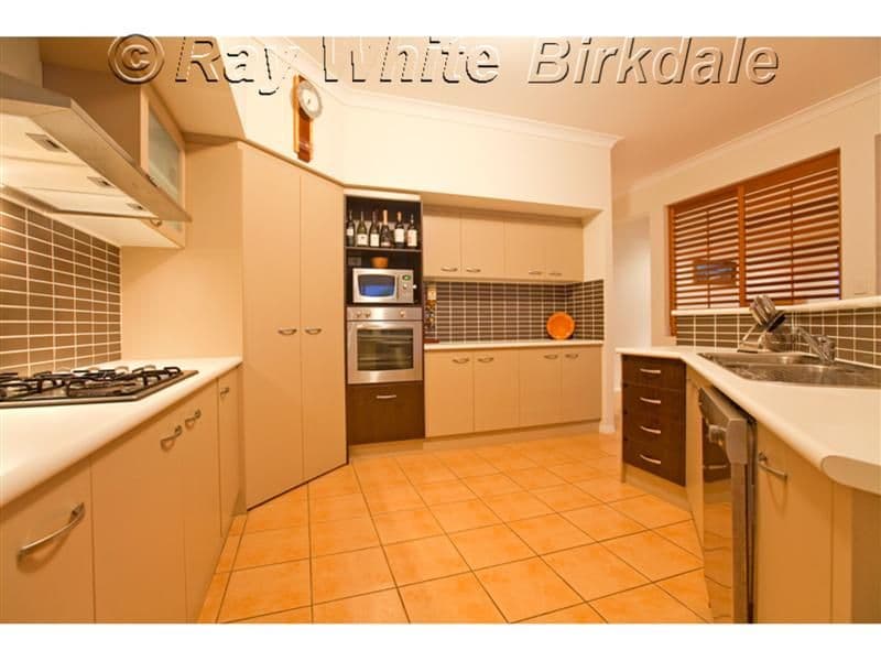 10 Pitman Place, REDLAND BAY QLD 4165, Redland Bay - Thumbnail 5