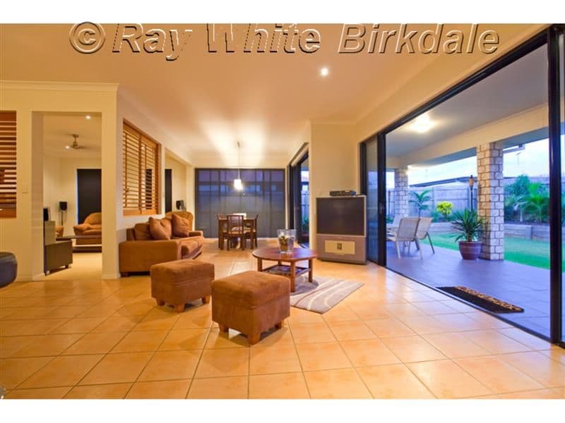 10 Pitman Place, REDLAND BAY QLD 4165, Redland Bay - Thumbnail 8