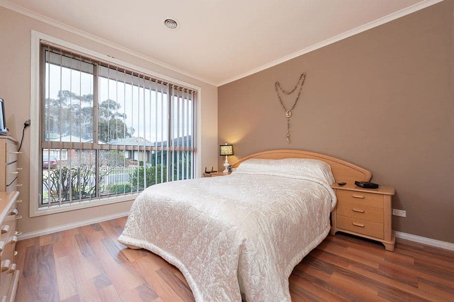 7 Edgecombe Way, Roxburgh Park VIC 3064, Roxburgh Park - Thumbnail 5