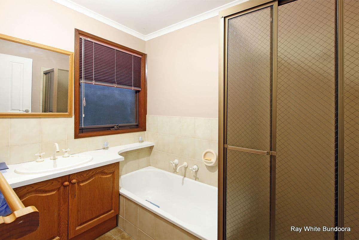 1 Azalea Avenue, MILL PARK VIC 3082, Mill Park - Thumbnail 6