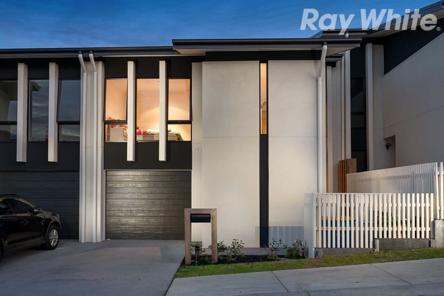 25 Greenwich Crescent, Bundoora VIC 3083, Bundoora - Image 1