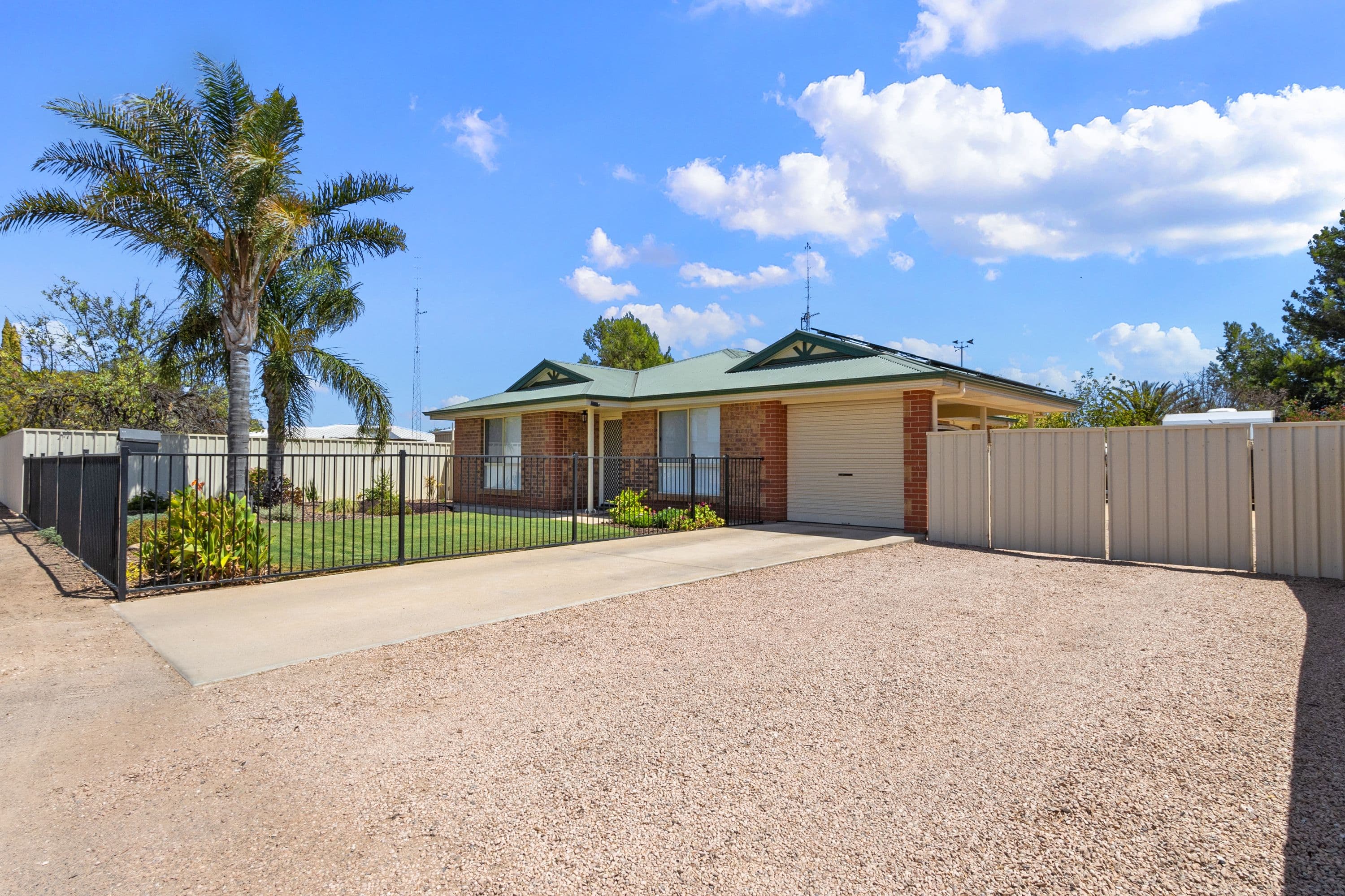 3 East Terrace, Wallaroo SA 5556, Wallaroo - Thumbnail 2