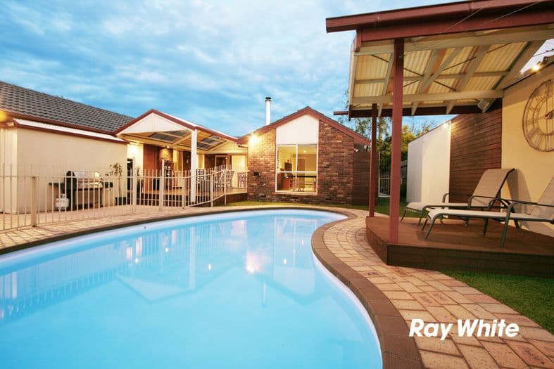 4 Keyes Court, WANTIRNA SOUTH VIC 3152, Wantirna South - Thumbnail 2