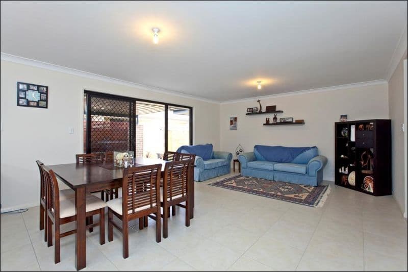 16 Butternut Circuit, THORNLANDS QLD 4164, Thornlands - Thumbnail 5