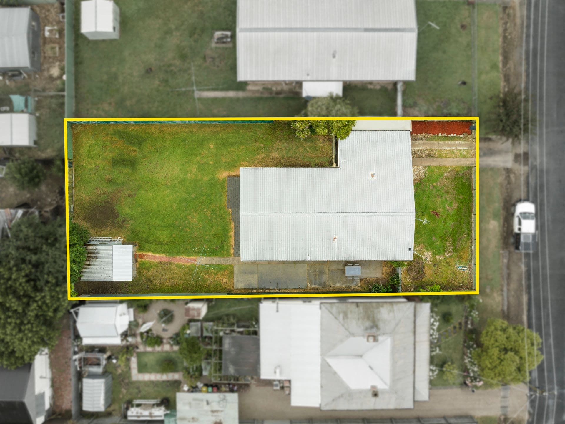 13 Cunningham Street, Benalla VIC 3672, Benalla - Thumbnail 3