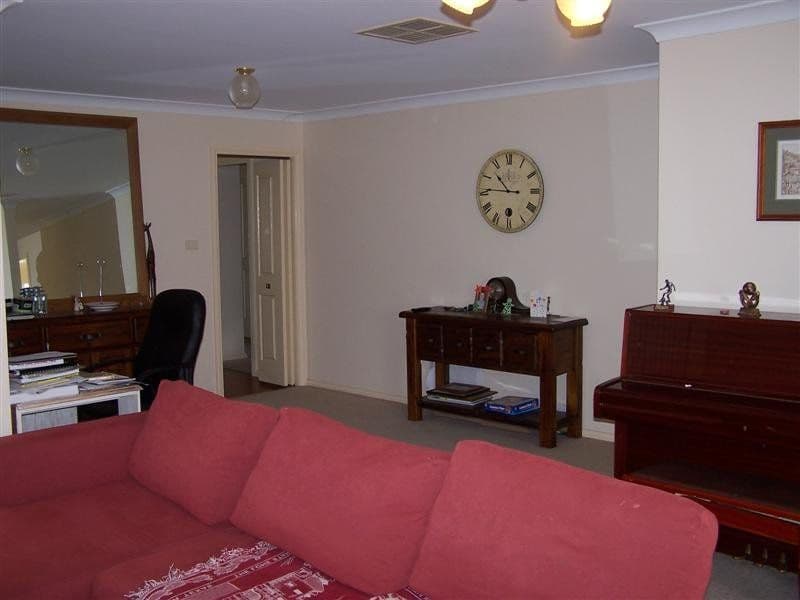 9 Swan Street, DUBBO NSW 2830, Dubbo - Thumbnail 3