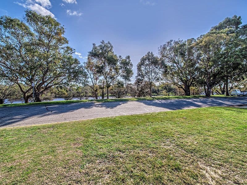 106 Riverside Drive, South Guildford WA 6055, South Guildford - Thumbnail 5