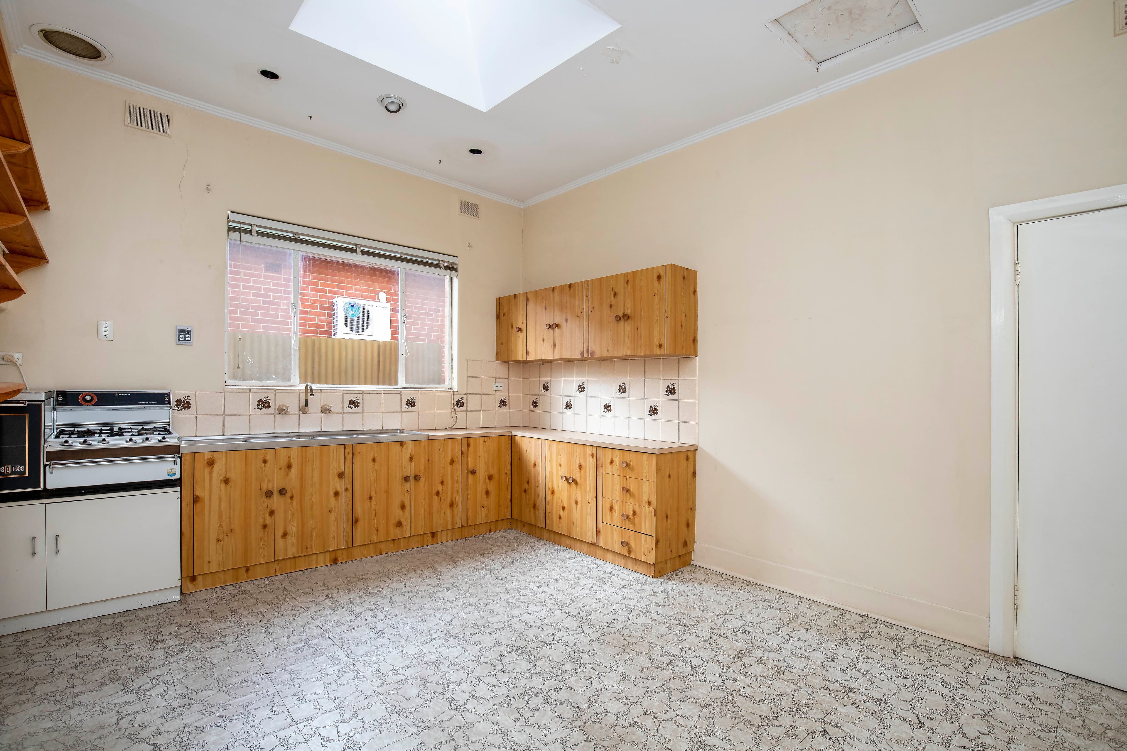 19 Levistone Street, Seaton SA 5023, Seaton - Thumbnail 5