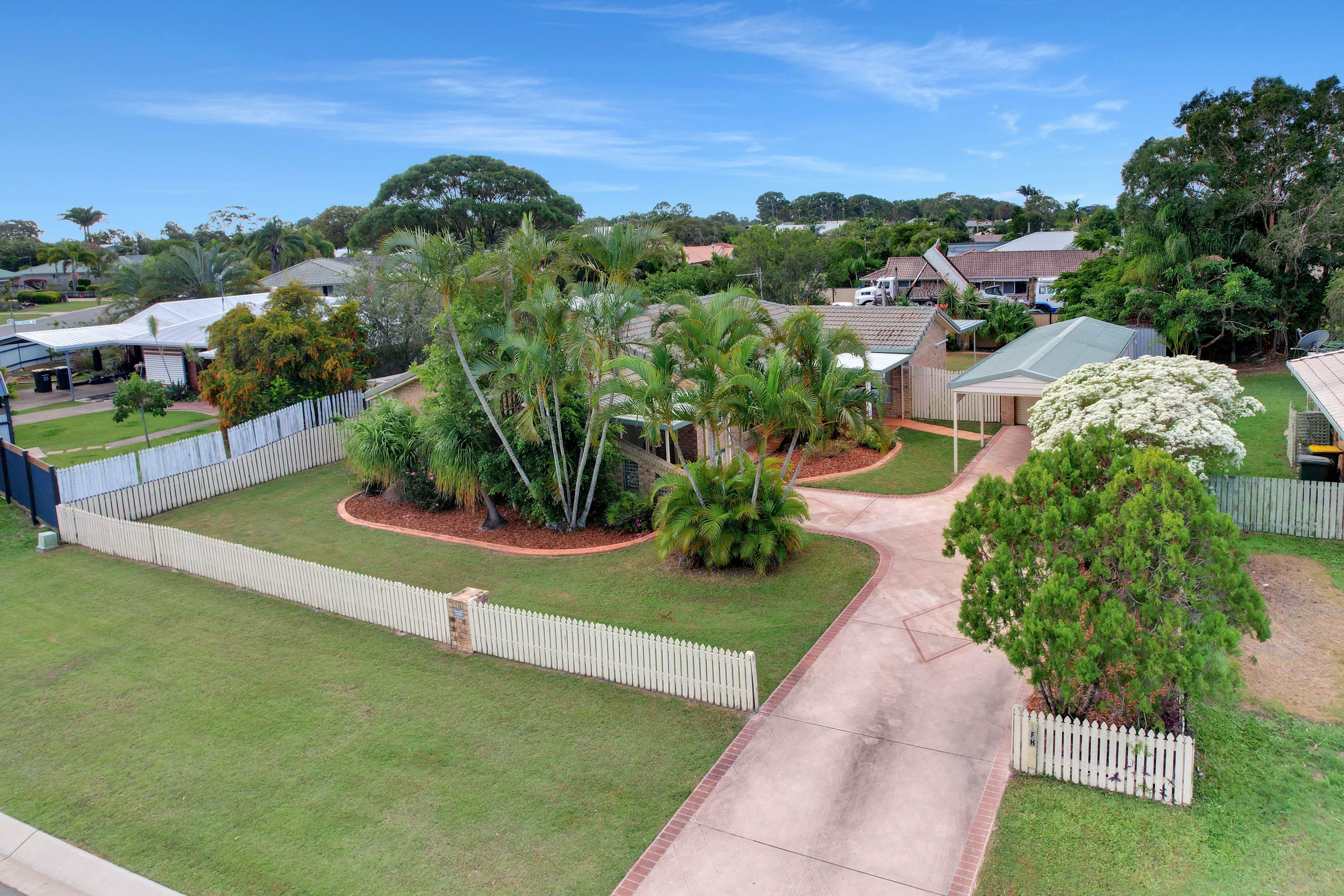 33 Aimee Drive, Urangan QLD 4655, Urangan - Thumbnail 3
