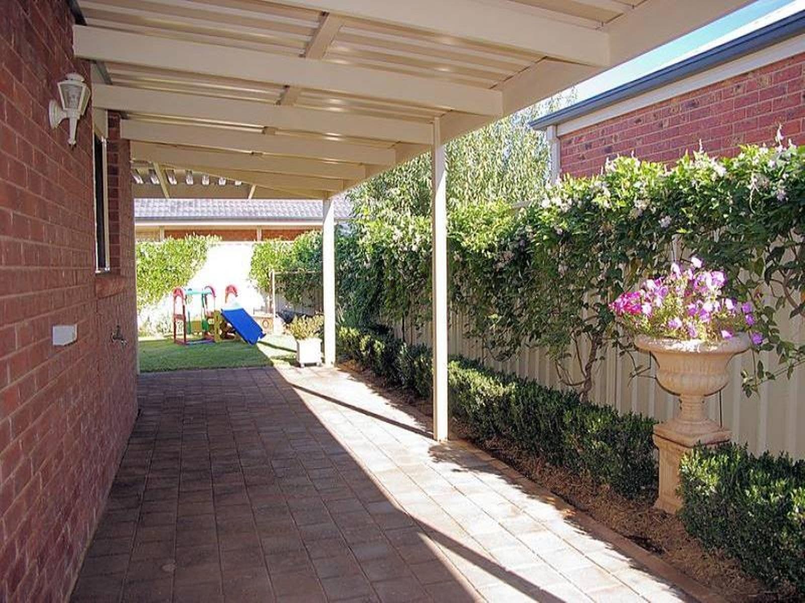1 Balmoral Place, Mildura - Thumbnail 4