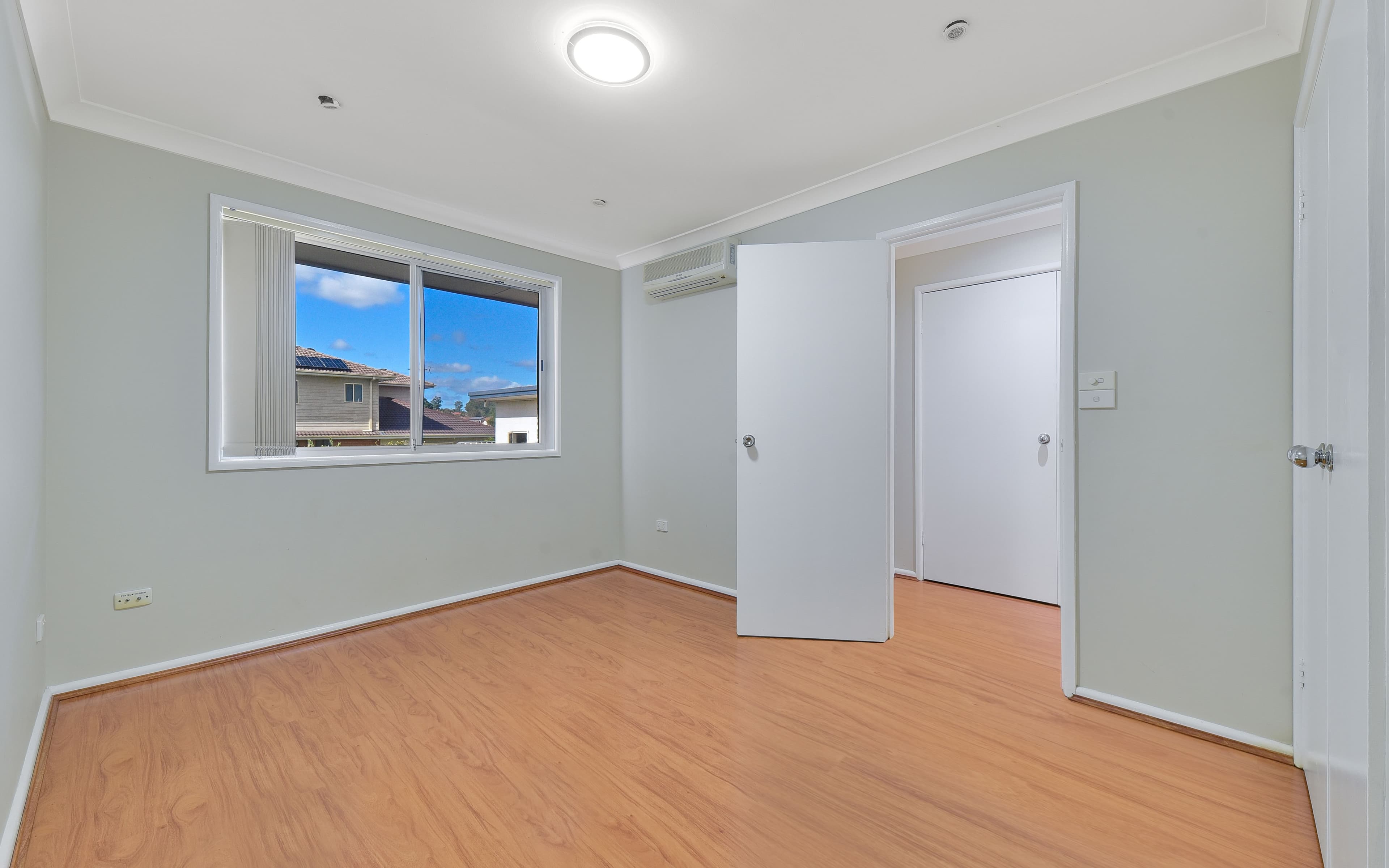 15 Wattle Avenue, Macquarie Fields NSW 2564, Macquarie Fields - Thumbnail 6