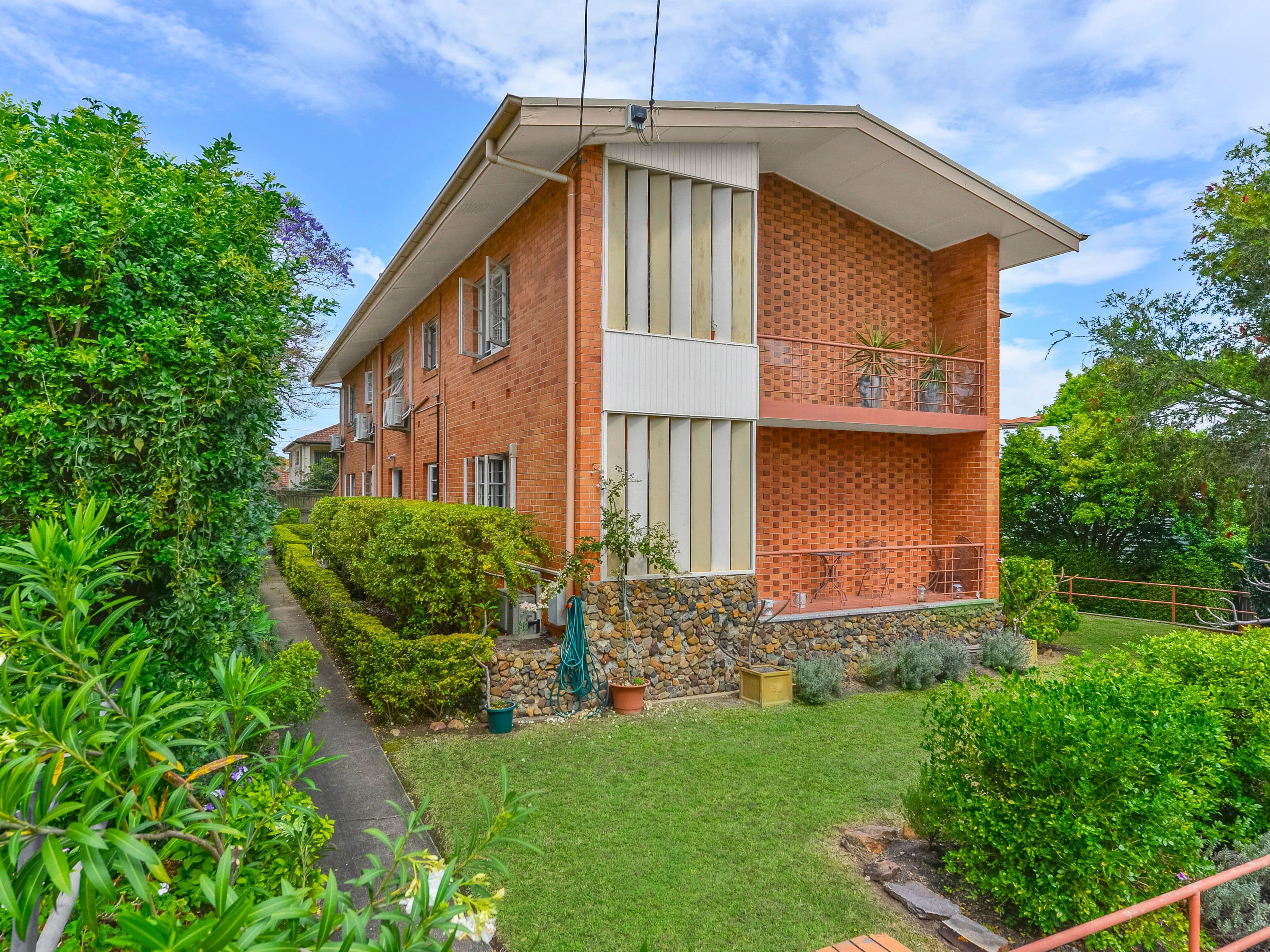 21 Ford Street, Clayfield QLD 4011, Clayfield - Thumbnail 2