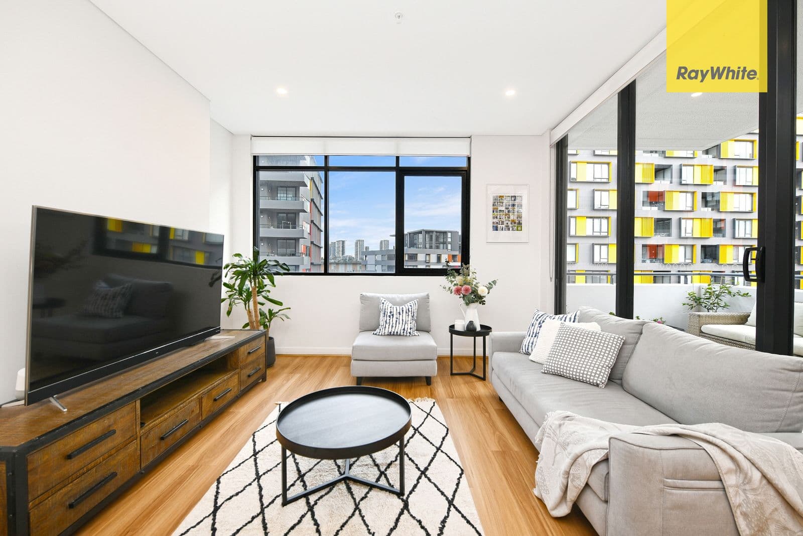 37 Nancarrow Avenue, Meadowbank NSW 2114, Ryde - Thumbnail 4