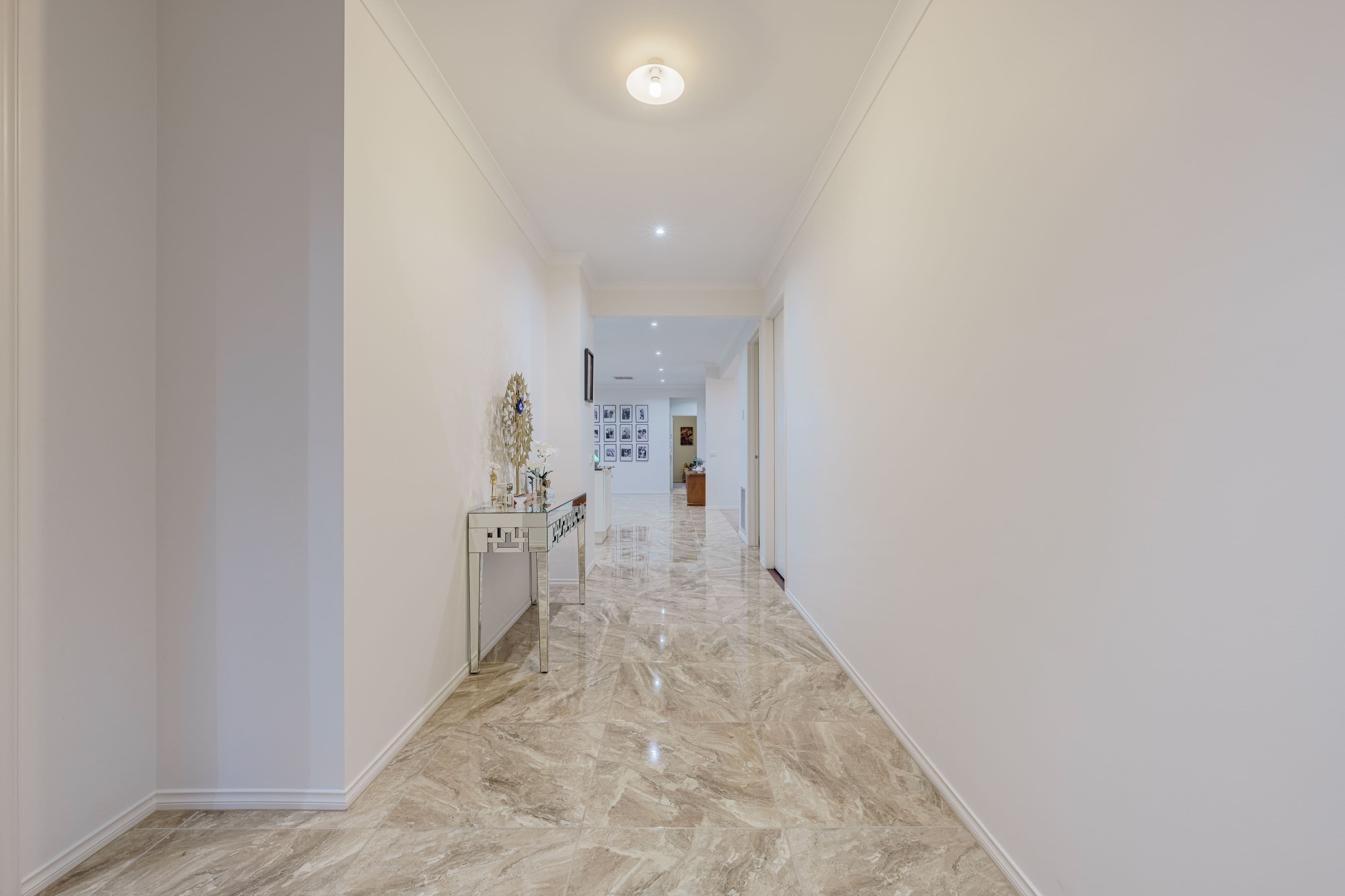 14 Grandstand Crescent, Clyde North VIC 3978, Clyde North - Thumbnail 2