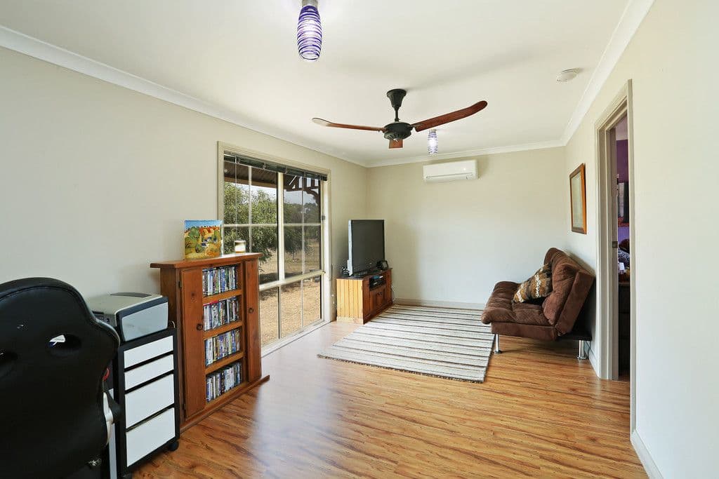 15 Cozens Road, Lara VIC 3212, Lara - Thumbnail 5