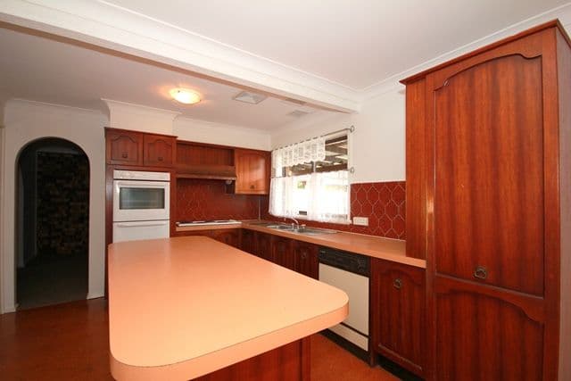 36 Keswick Street, GEORGES HALL NSW 2198, Georges Hall - Thumbnail 3