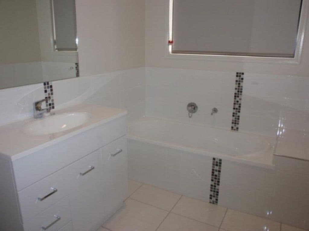 6 Eagle Street, Emerald QLD 4720, Emerald - Thumbnail 8