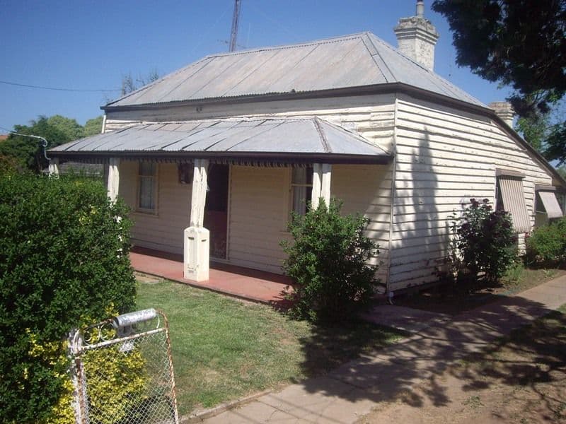 17 Young Street, NAGAMBIE VIC 3608, Nagambie - Thumbnail 2
