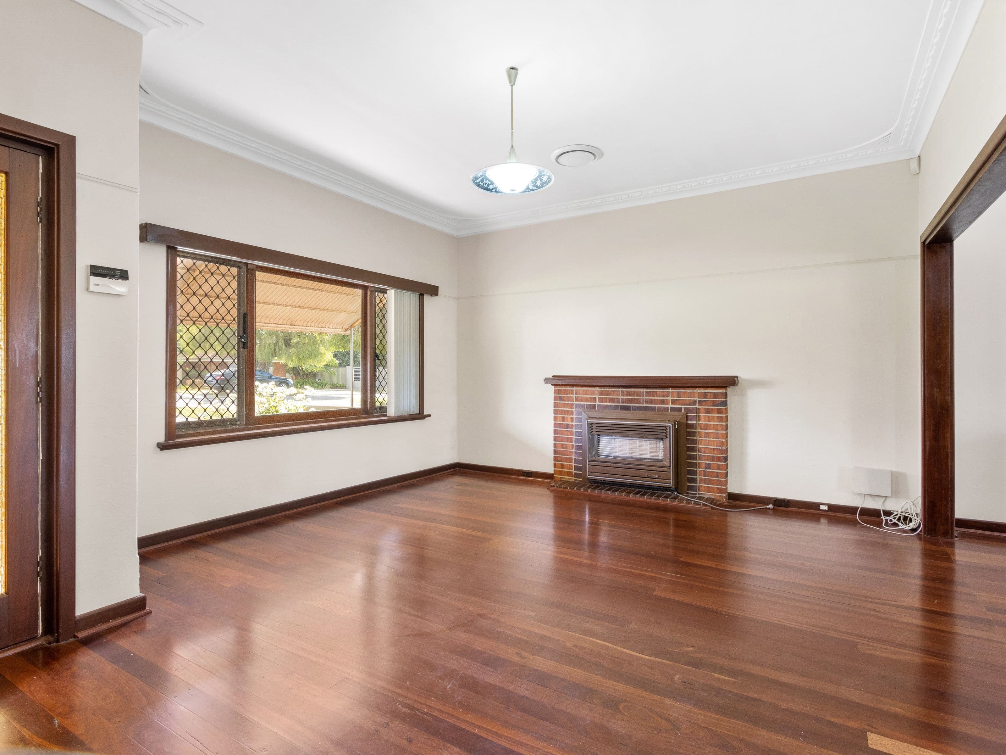 4 Klem Avenue, Salter Point WA 6152, Salter Point - Thumbnail 8
