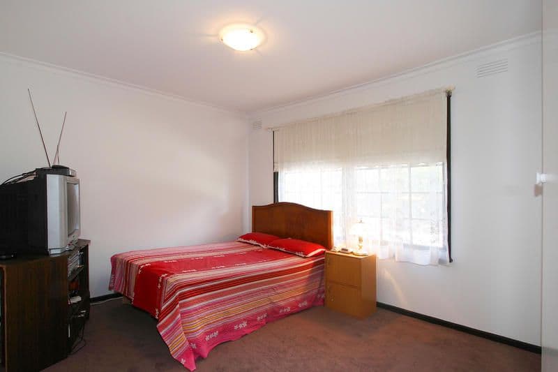 138 Charman Road, MENTONE VIC 3194, Mentone - Thumbnail 4