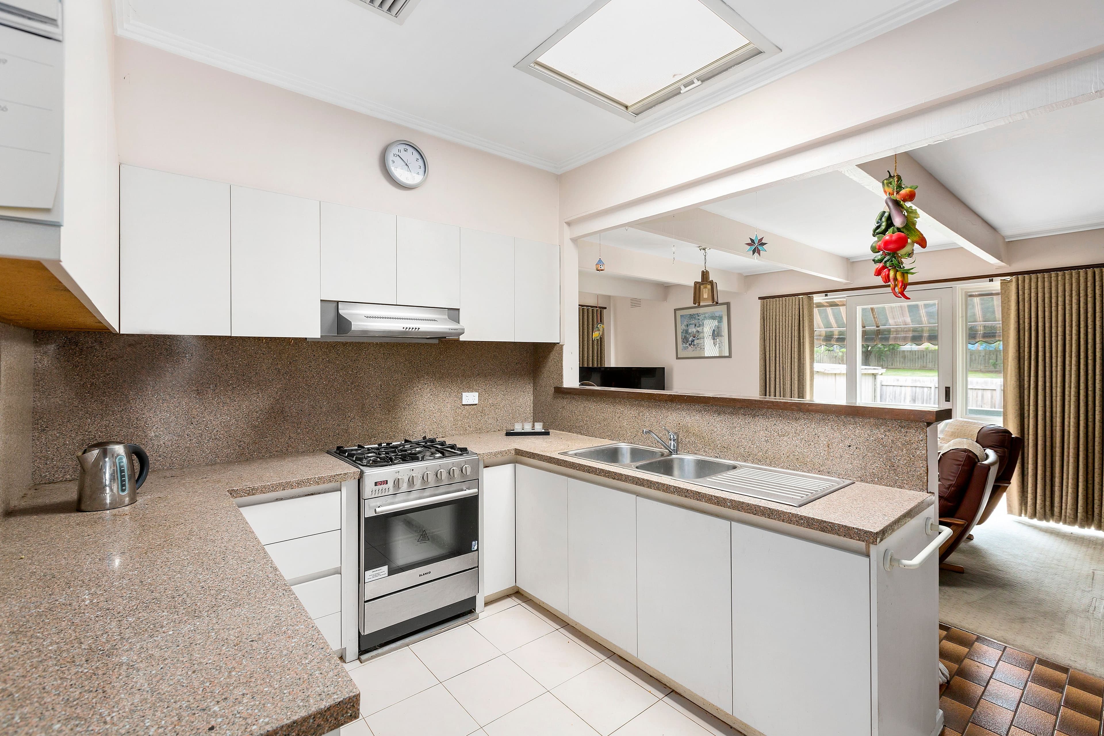 5 Morley Crescent, Box Hill North VIC 3129, Box Hill North - Thumbnail 2