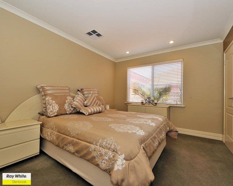 78 Sandown Circle, HENLEY BROOK WA 6055, Henley Brook - Thumbnail 8