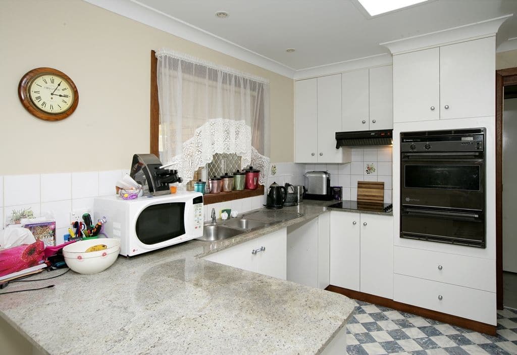 5 Overdale Drive, Bourkelands NSW 2650, Bourkelands - Thumbnail 5