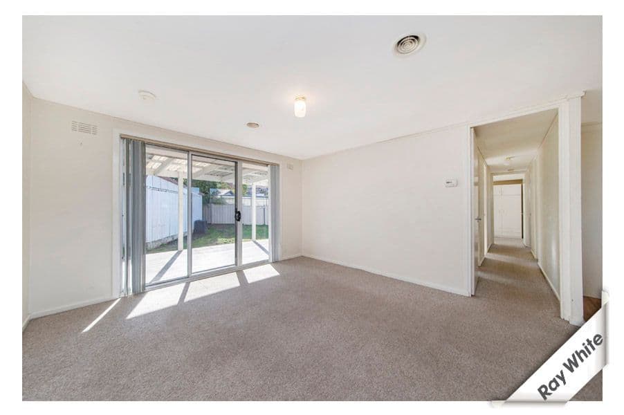 34 Bennelong Crescent, Macquarie ACT 2614, Macquarie - Thumbnail 3
