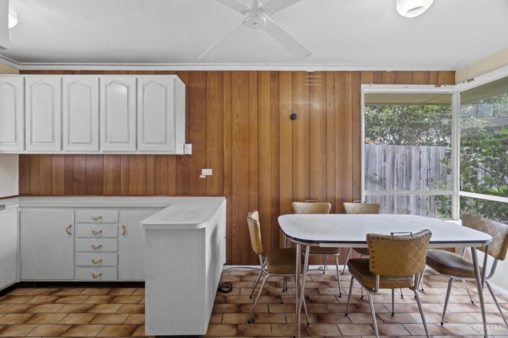 11 Canora Street, Blackburn South - Thumbnail 5