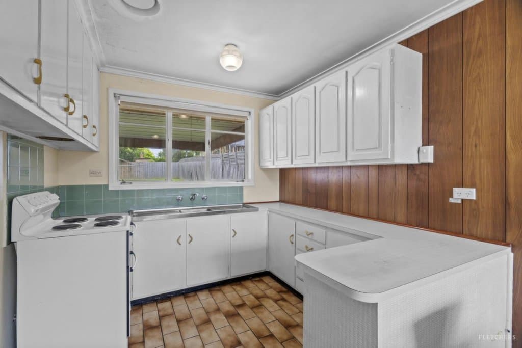 11 Canora Street, Blackburn South - Thumbnail 6