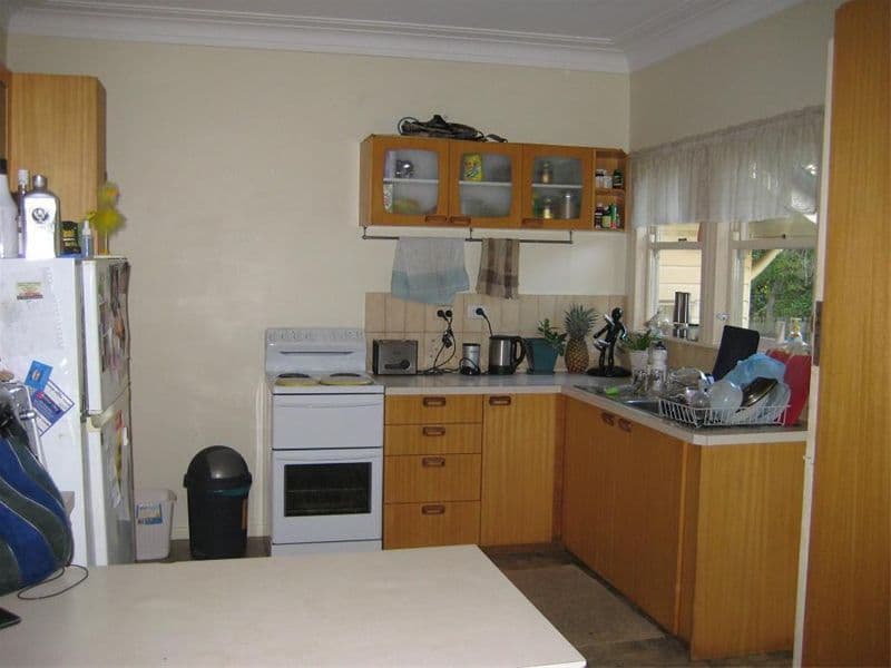 43 Camelot Street, TENNYSON QLD 4105, Tennyson - Thumbnail 3