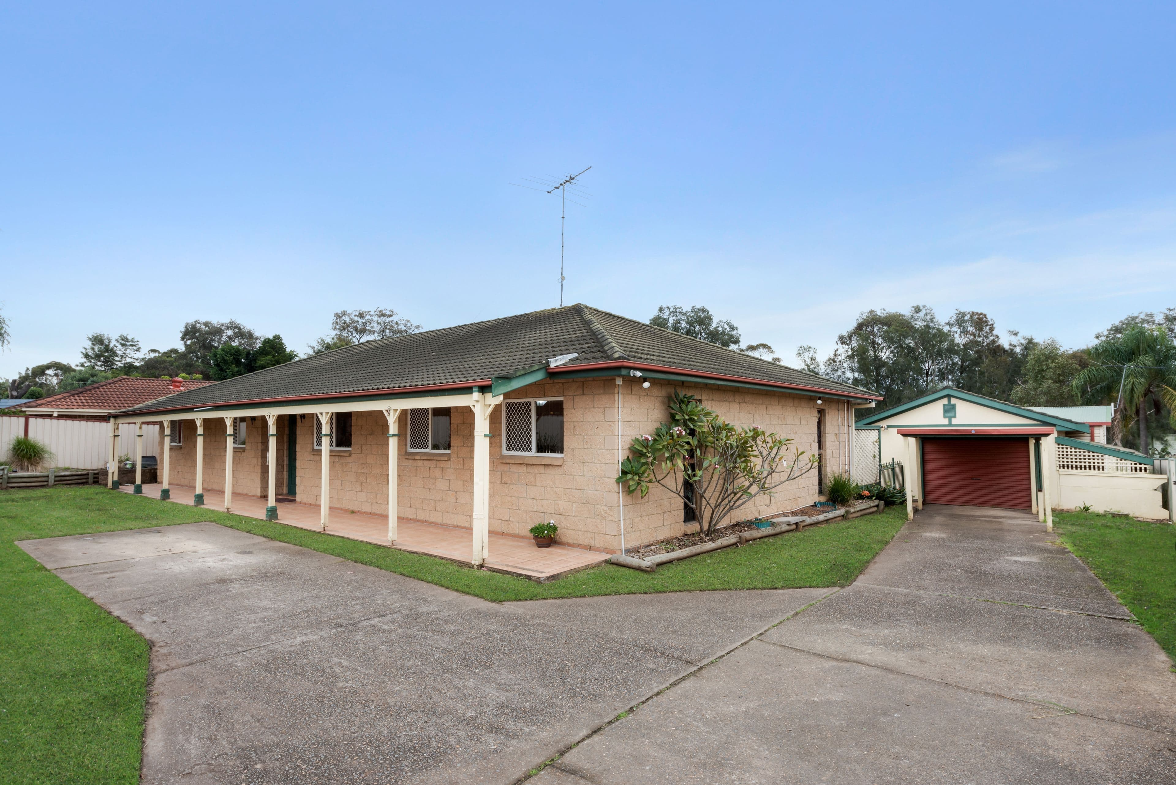 98a Queenscliff Drive, Woodbine NSW 2560, Woodbine - Thumbnail 2