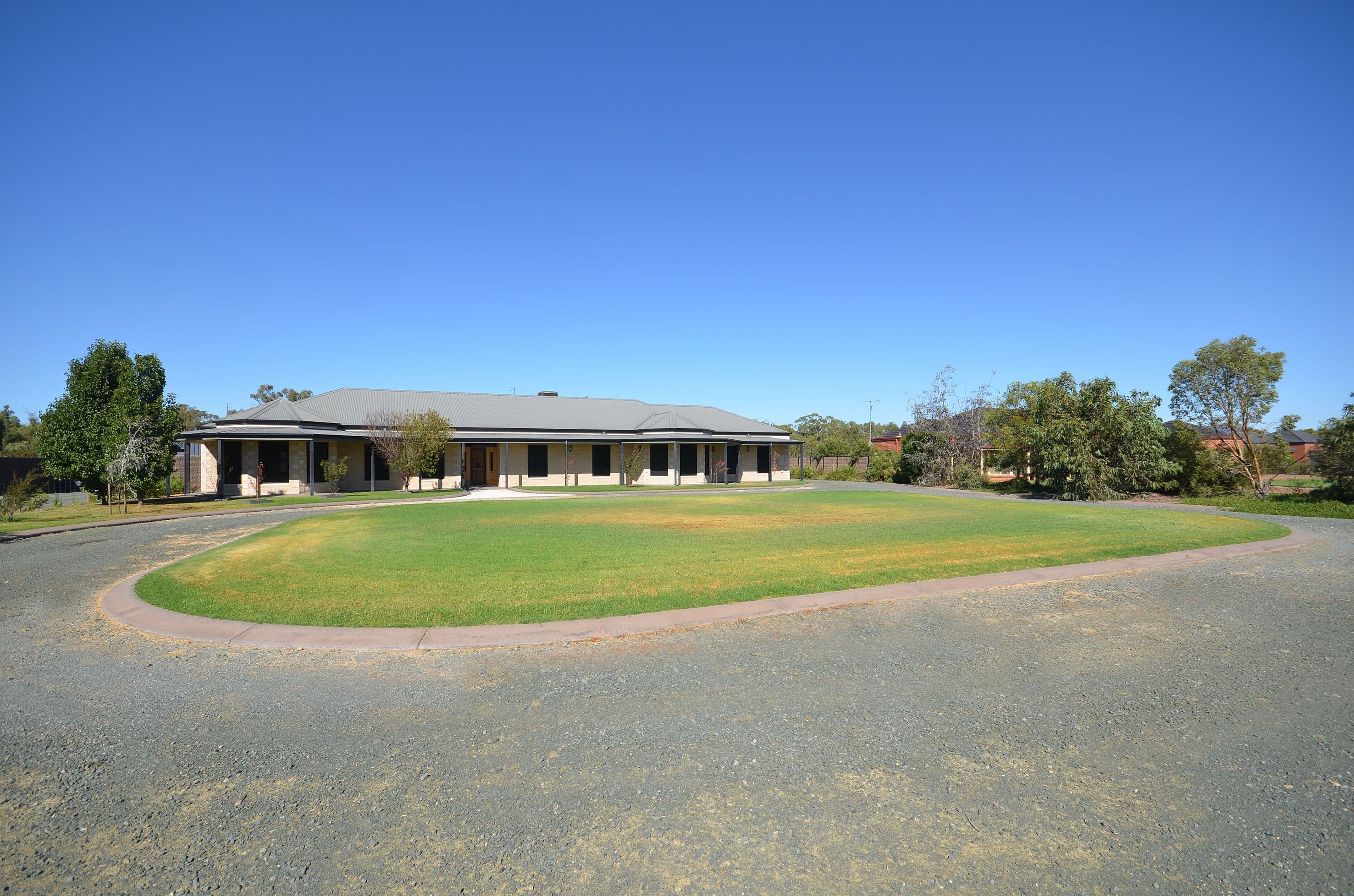 47 Chelsworth  Drive, Echuca VIC 3564, Echuca - Image 1