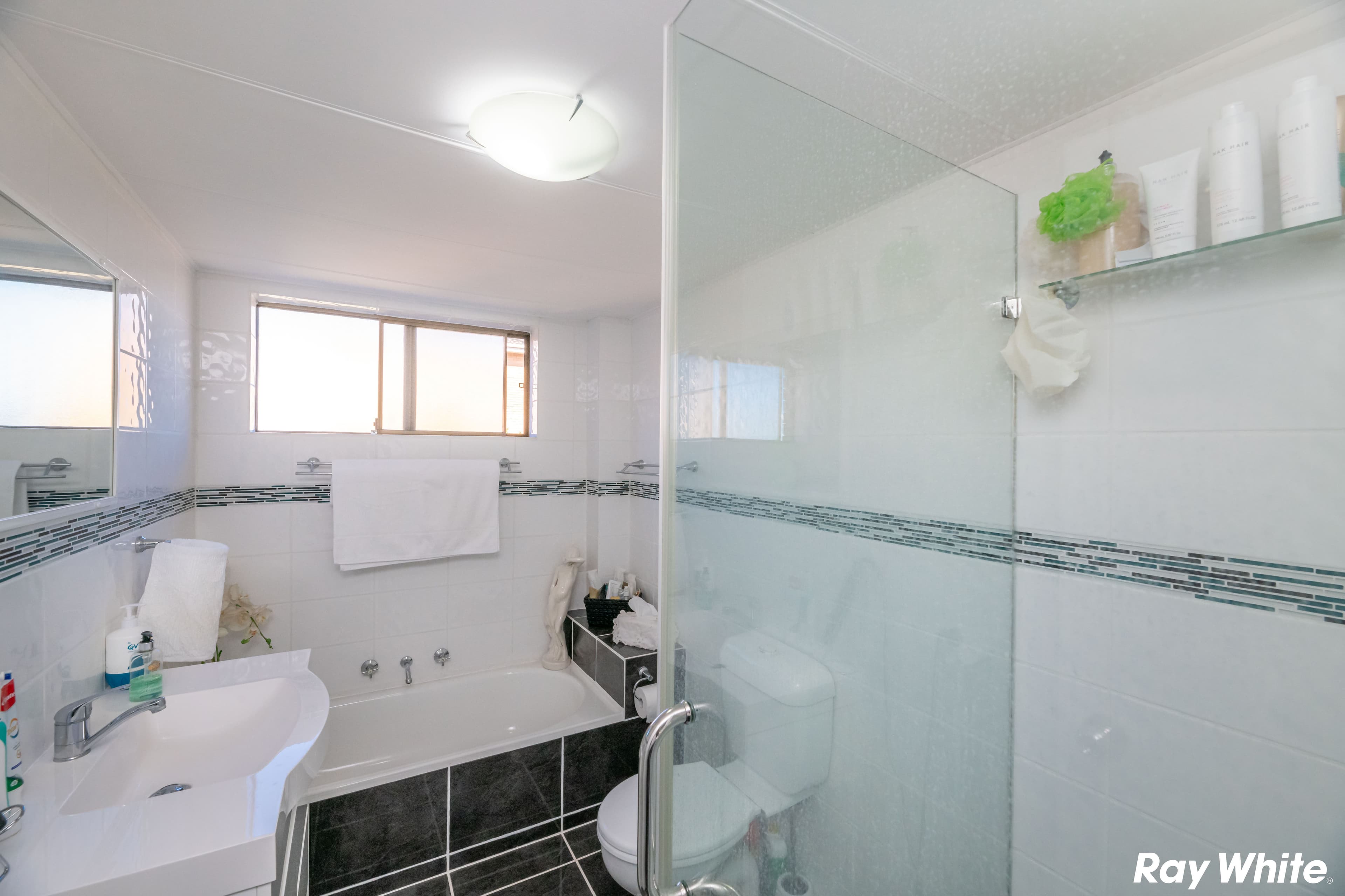 12 Taree Street, Tuncurry NSW 2428, Tuncurry - Thumbnail 8